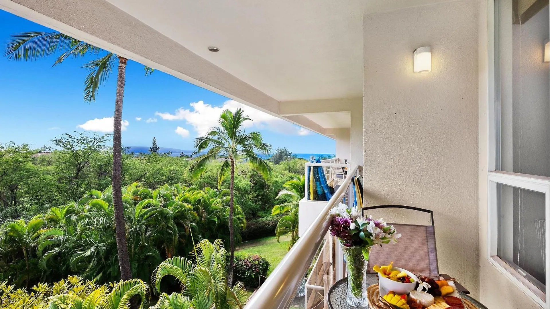 Prime Location! Walk To Beach, Shops & Dining! Aparthotel