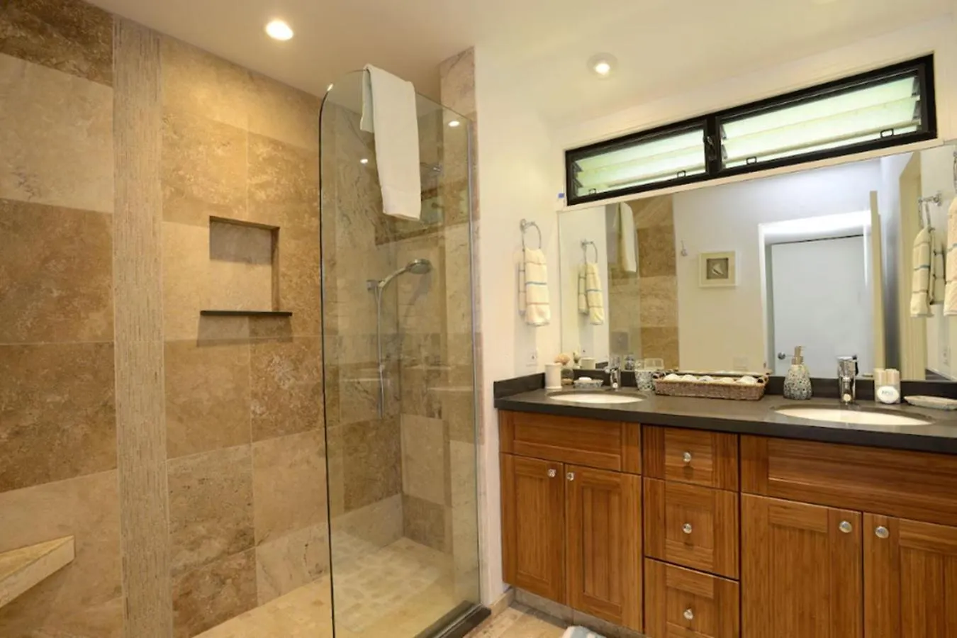 Apartment Wailea Elua 1904