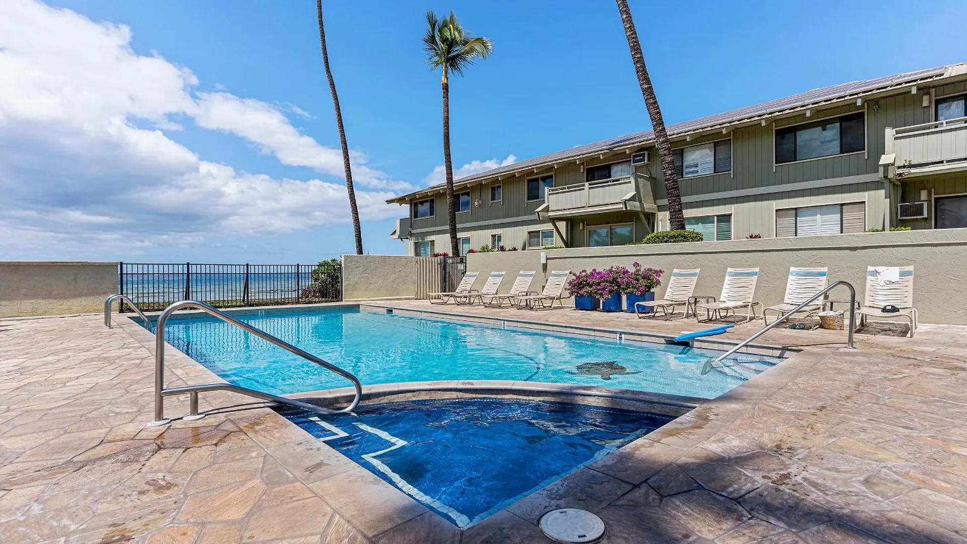 Shores Of Maui 215 Dramatic Ocean Views Steps To The Renovated Ac 5964 Holiday home Kihei