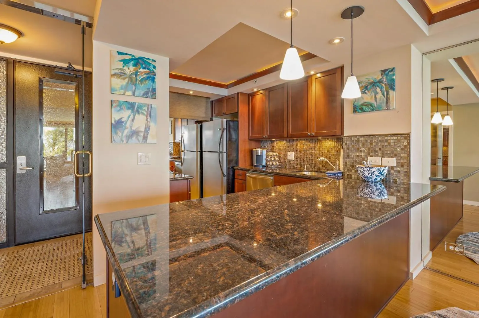 Apartment Exquisite One-bedroom, One-bathroom Beachfront Residence! Kaanapali