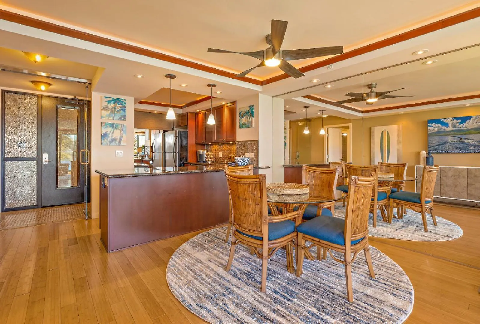 Exquisite One-bedroom, One-bathroom Beachfront Residence! Kaanapali