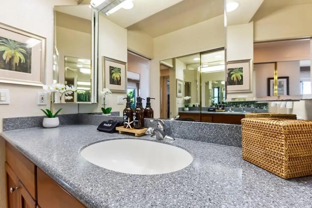 Διαμέρισμα Hololani A404- Ocean Views From Every Room, 2 Bedroom Kahana