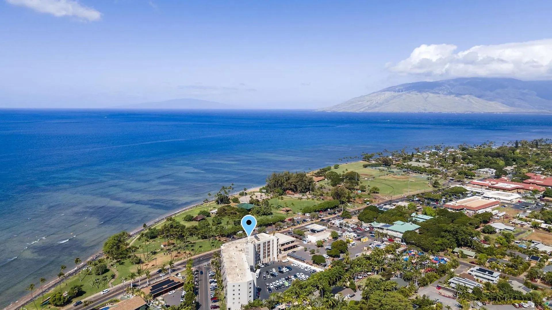 Island Surf 304 - Renovated, Ocean Views, Split Ac *