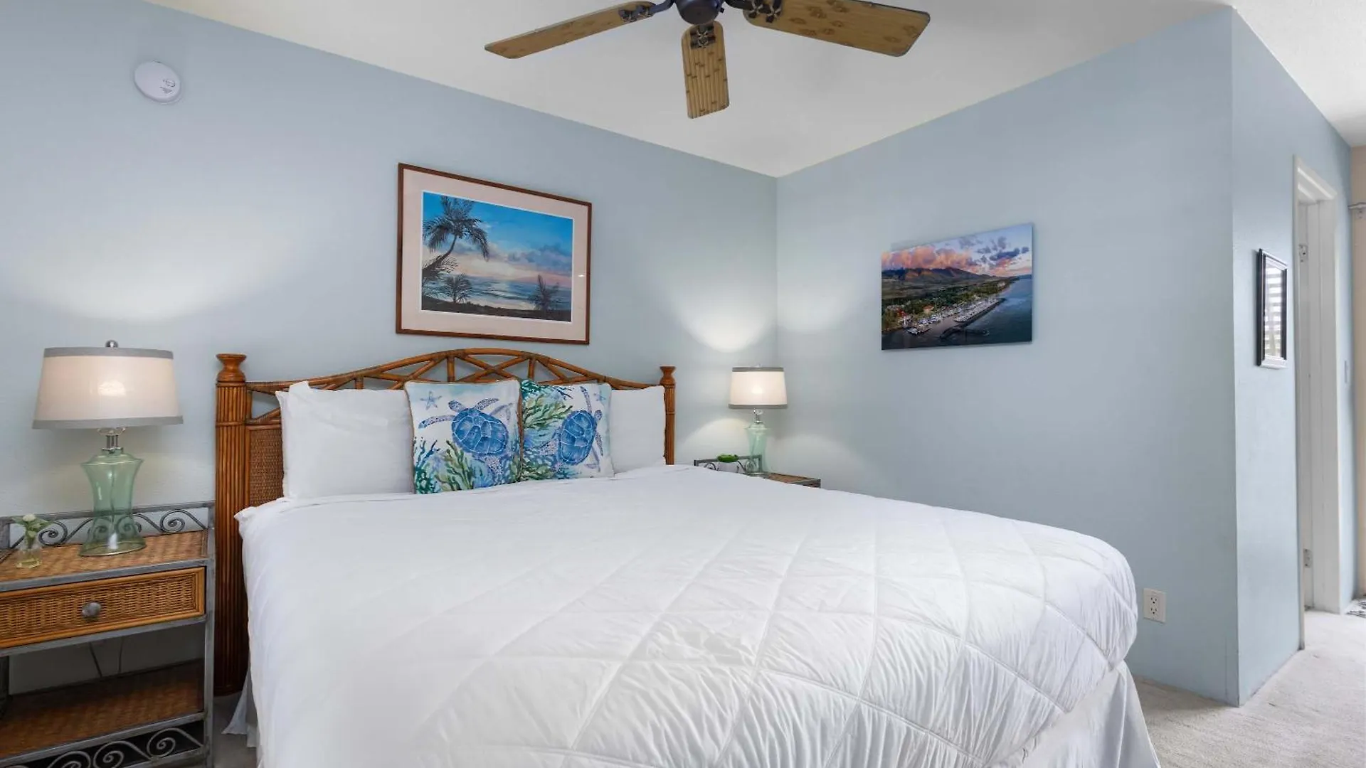 Mkb215 Oceanview Poolside Spacious 2-bed