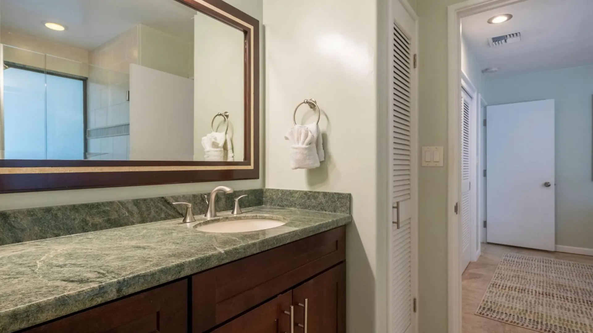 Ka'anapali Royal K302