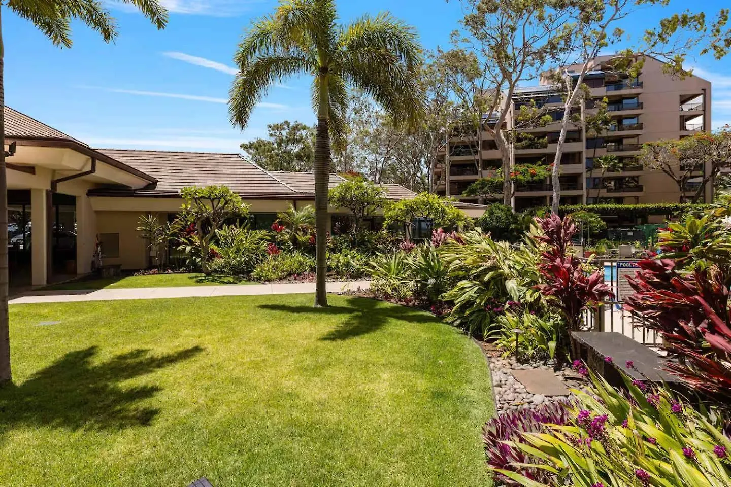 Holiday home Ocean Views Luxury Amenities Beachfront Retreat *