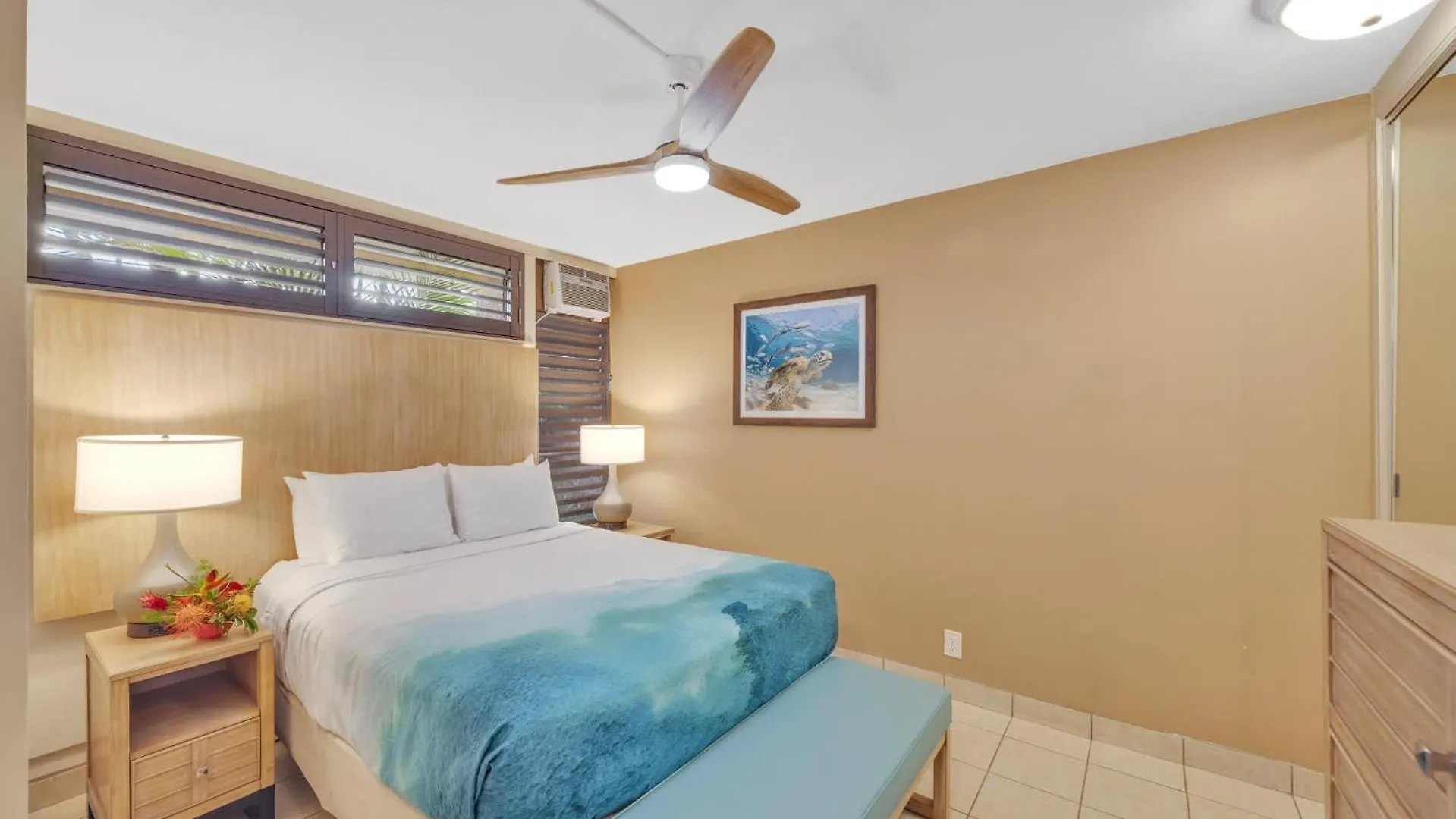Kuleana Club #710 Oceanfront -1 Bedroom & 1 Bathroom - 2nd Floor Holiday home Kahana