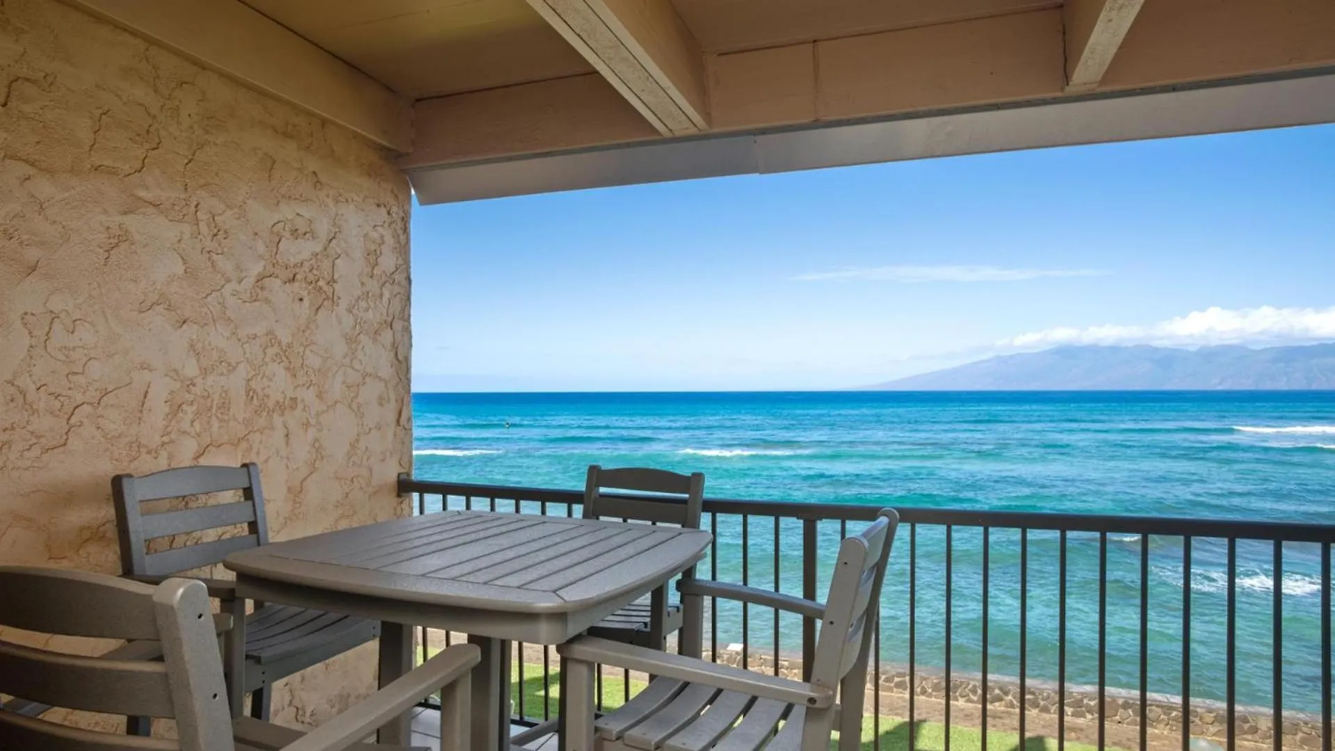 Apartment Kbm Free Car Lokelani Lok-b201 Ocean Front 2 Bedrooms Recently Remodeled *