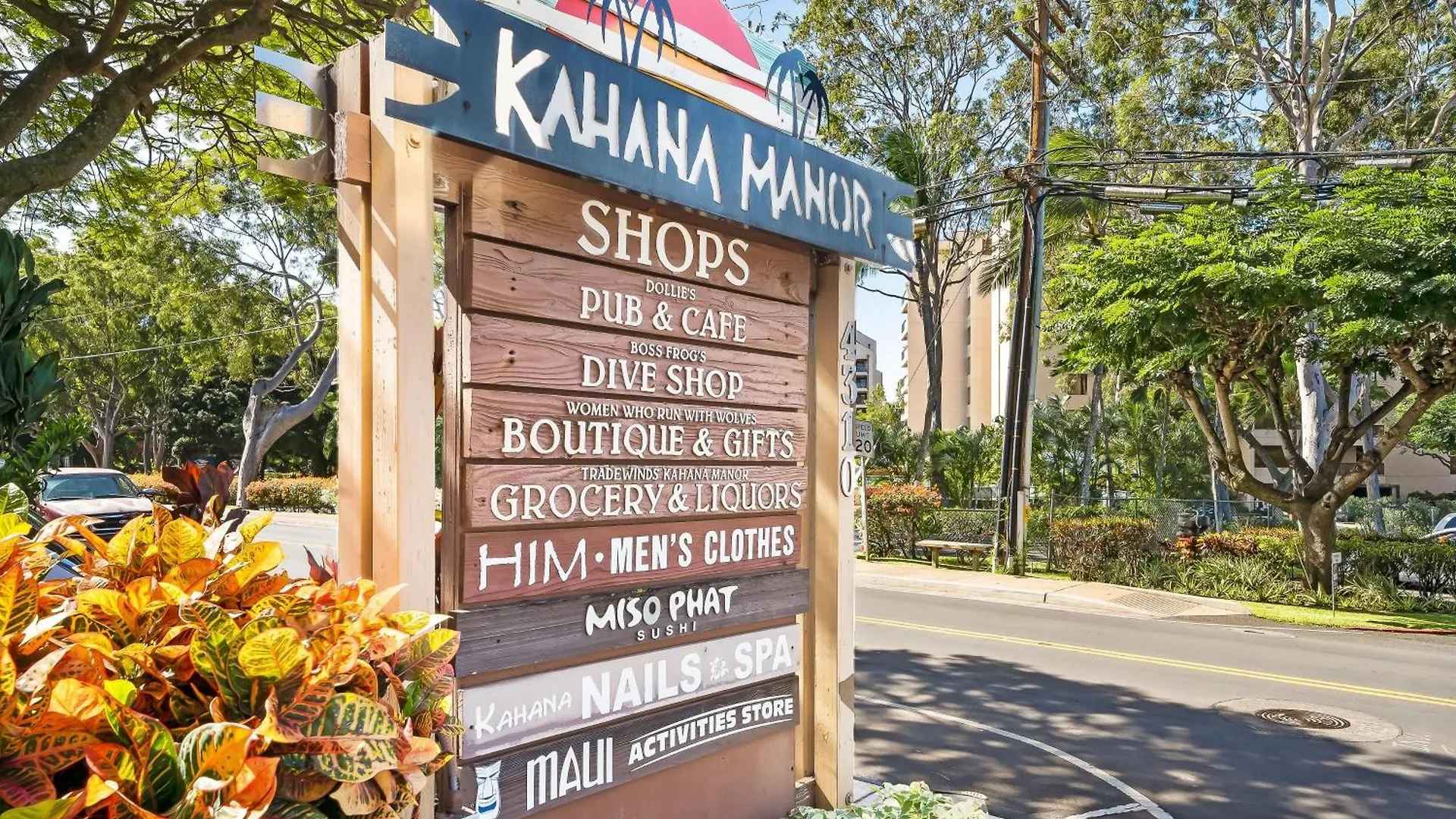Manor 608 Kahana