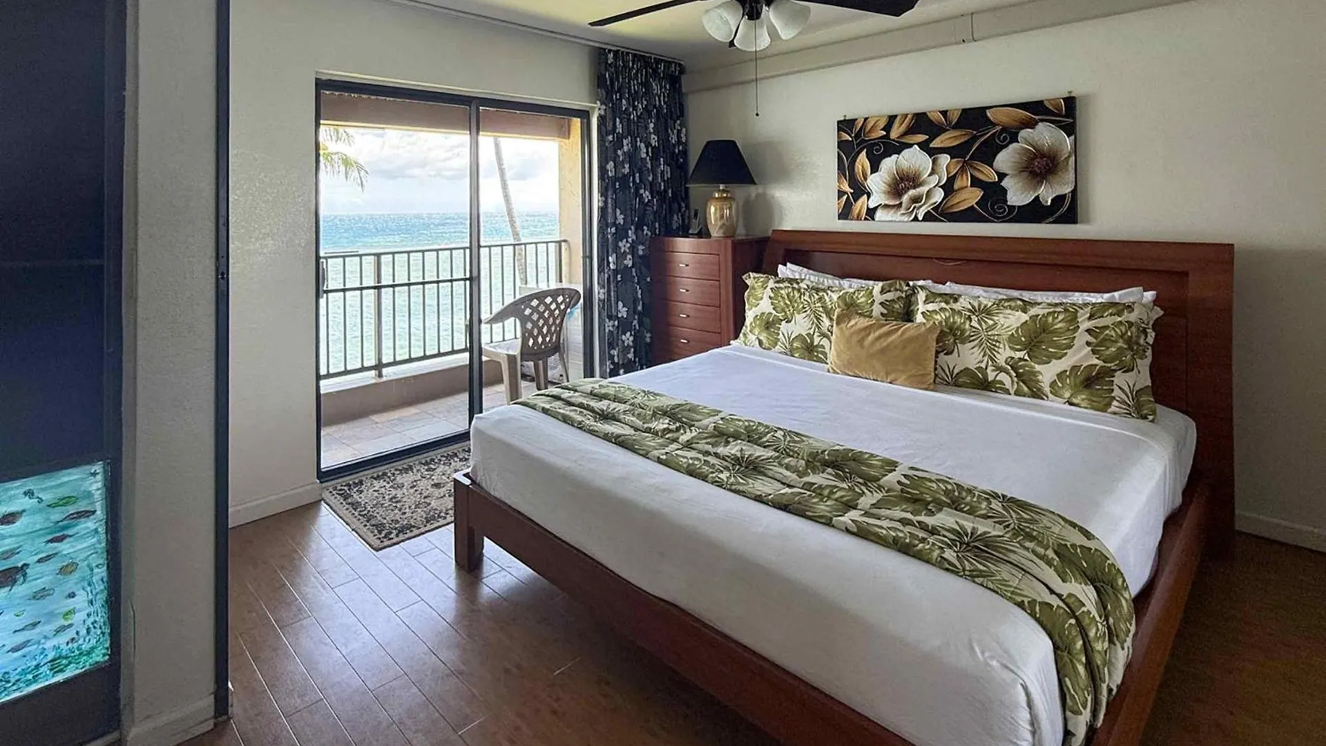 Lauloa 410 - Floor, Direct Ocean Front, Stunning Renovation, Wi-fi, Split Ac Dom wakacyjny