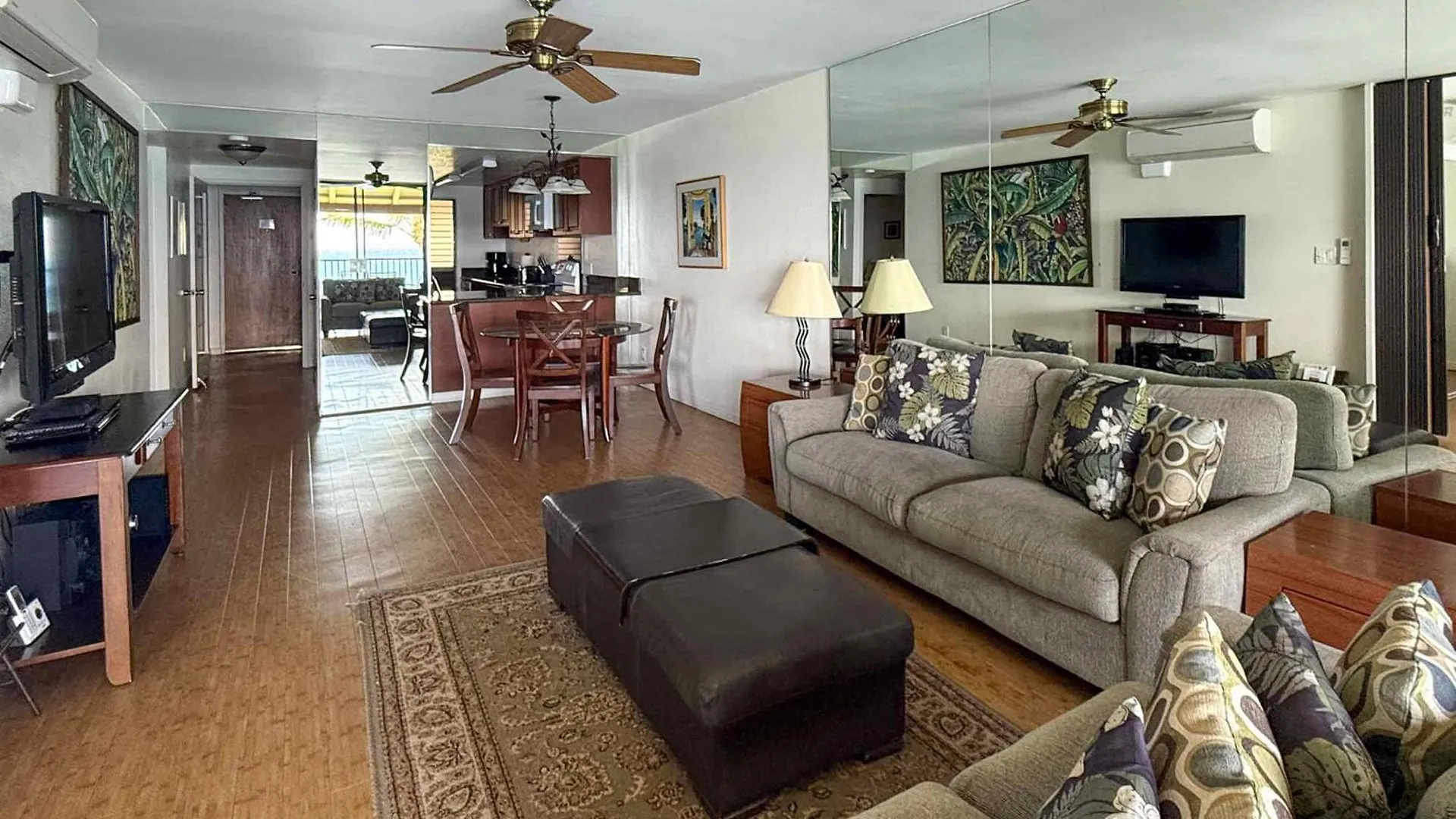 Dom wakacyjny Lauloa 410 - Floor, Direct Ocean Front, Stunning Renovation, Wi-fi, Split Ac Wailuku