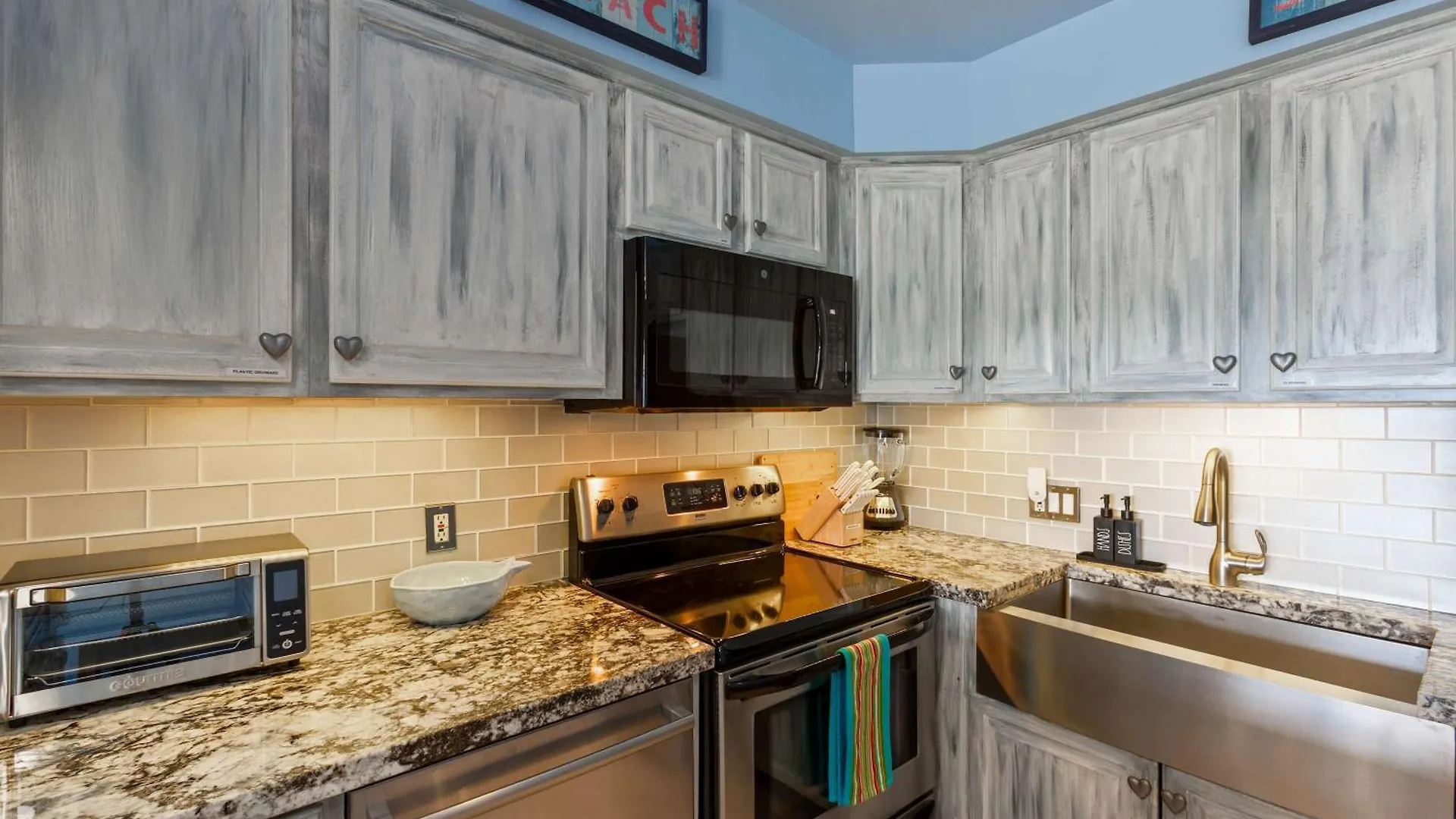 Dom wakacyjny Bright Across From Pool Ac Sleeps 4 Kihei
