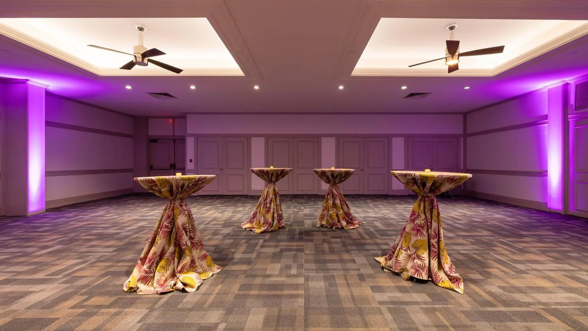 Resort Royal & 4*