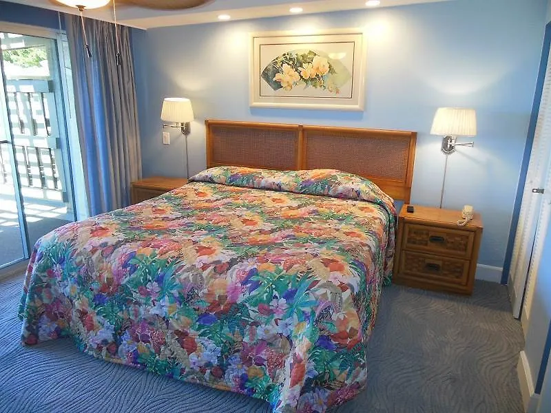 Kahana Sunset 3*