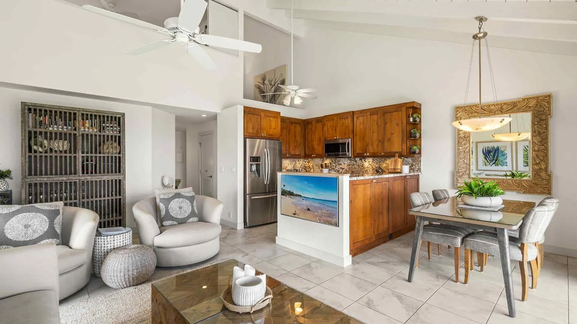 Maui Kamaole A-206 - Prime Location, Stunning Renovation, Large Lanai, Split Ac!