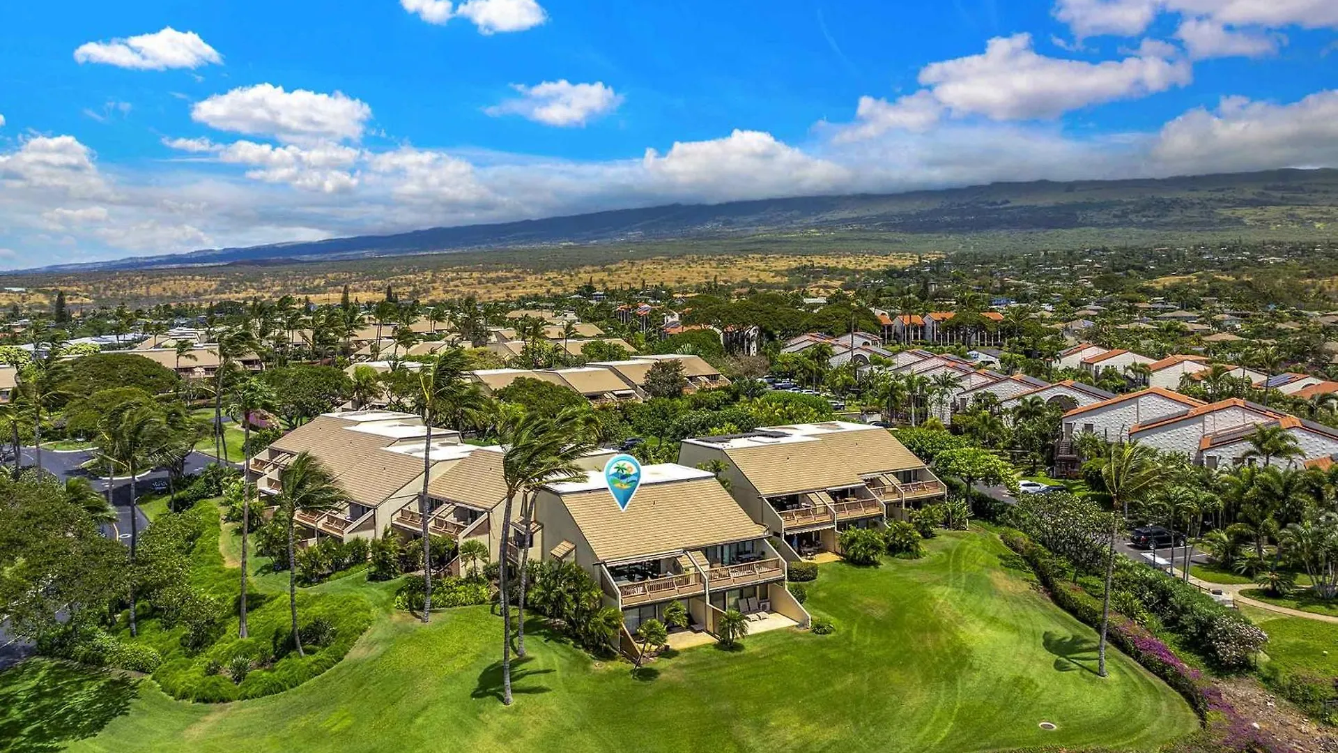 Maui Kamaole A-206 - Prime Location, Stunning Renovation, Large Lanai, Split Ac! Holiday home