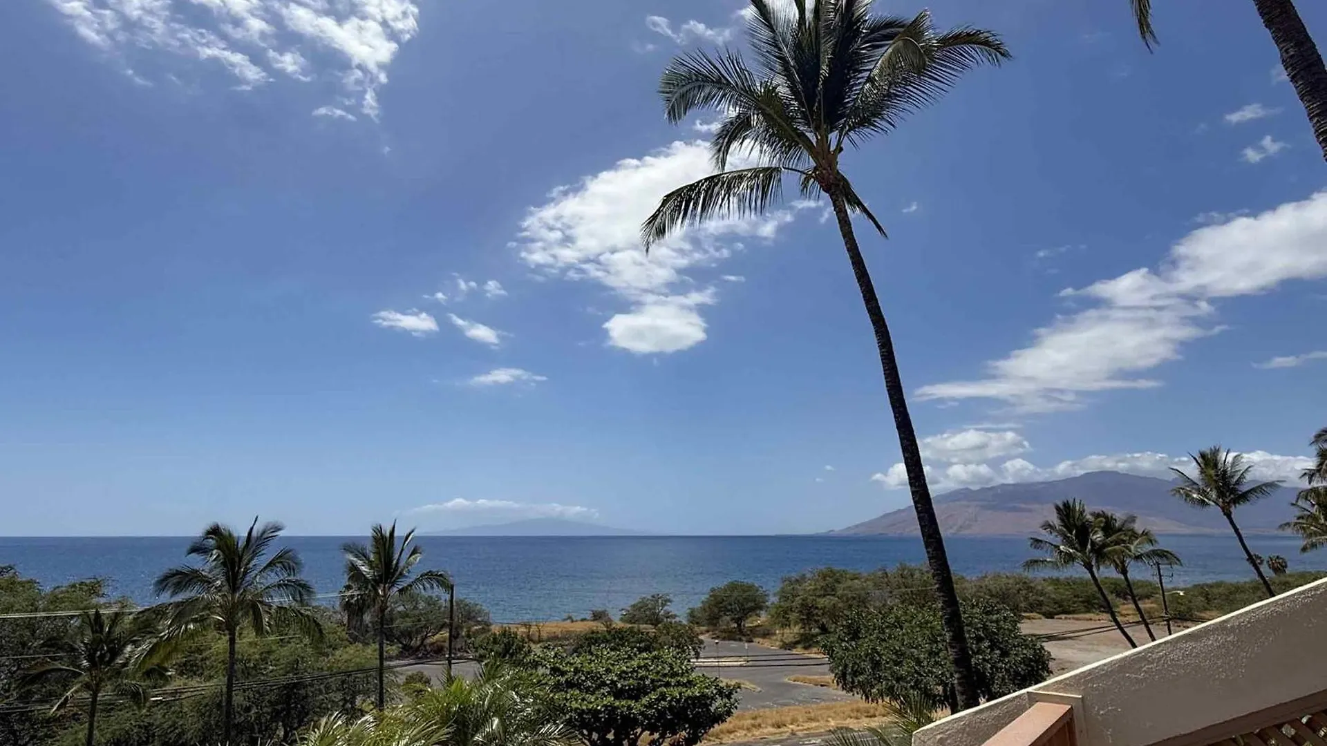 Maui Kamaole A-206 - Prime Location, Stunning Renovation, Large Lanai, Split Ac!