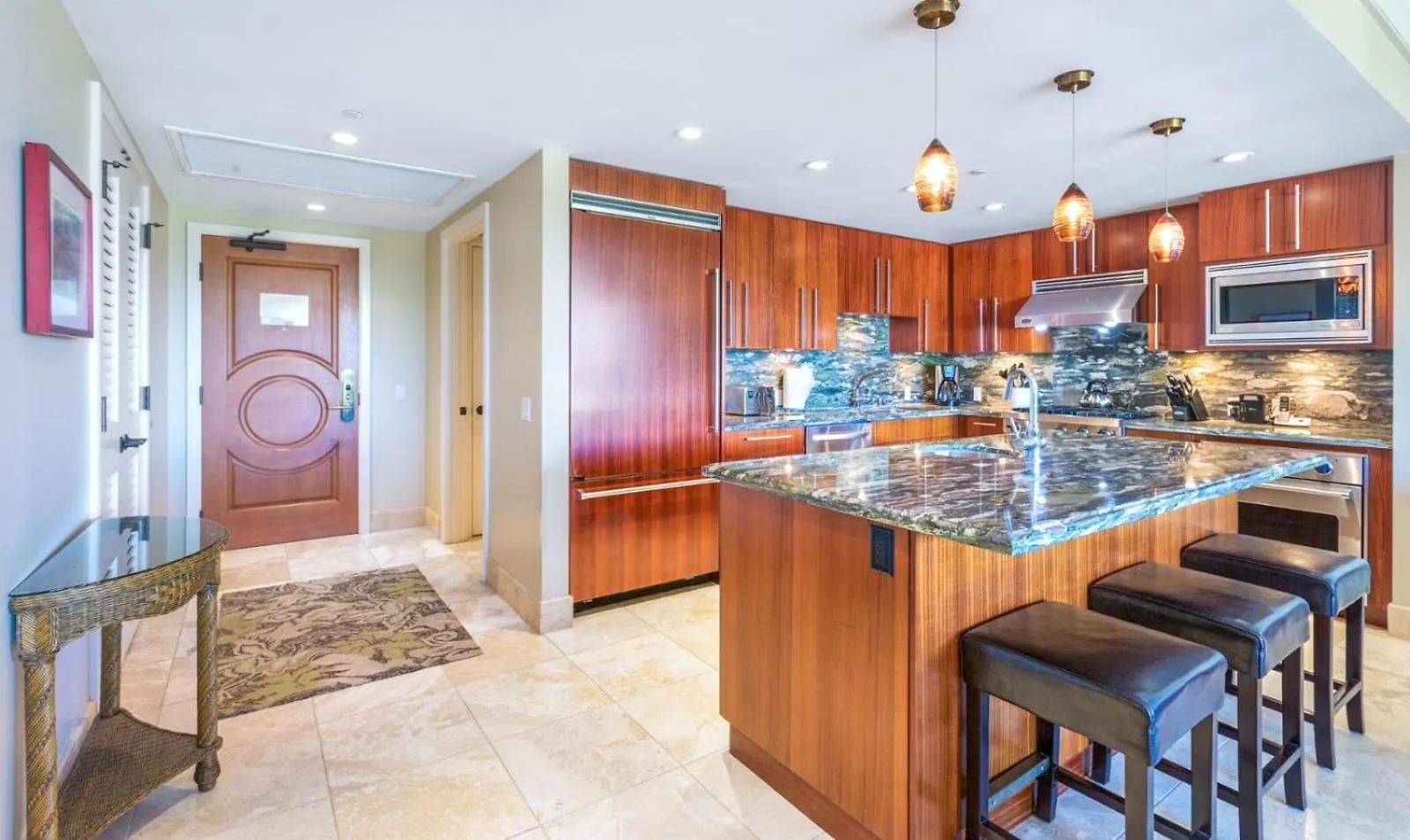 Apartment Spacious 5-bedroom Honua Kai Collection - Multi Unit Listing - Same Floor - Ocean Views - 2 Free Cars Hkh-60309
