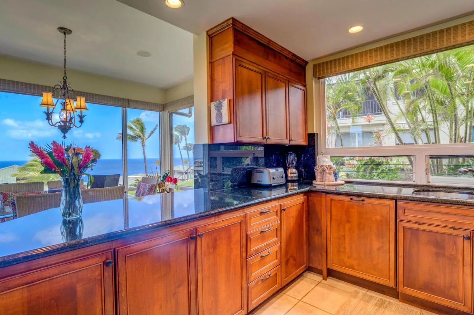 Spacious 5-bedroom Bay Collection - Multi Unit Listing - Ocean Views - 3 Free Cars Apartmán Kapalua