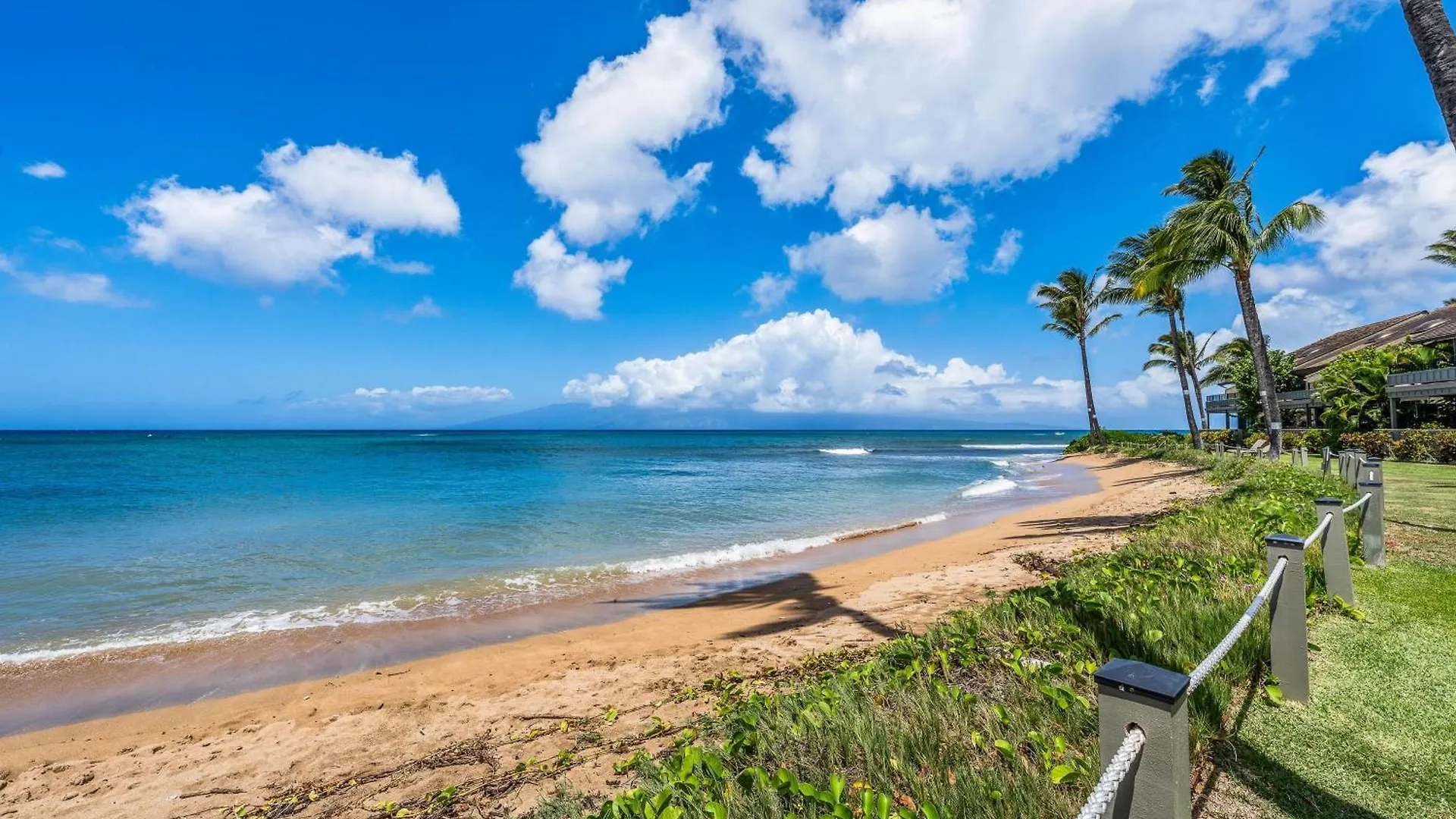 Village 26 * Kahana