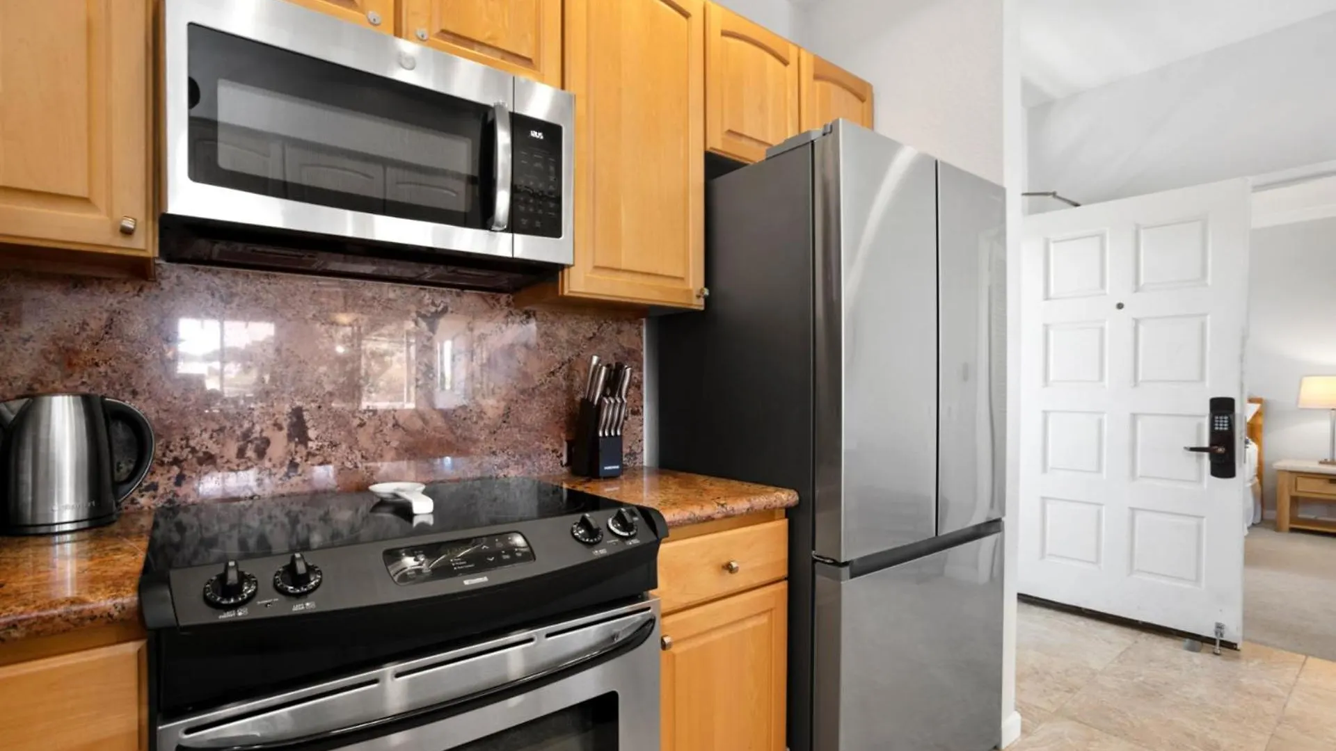 Kbm - 2 Free Cars - Grand Champions - Remodeled 5-bedroom Multi-unit Listing In The Heart Of Gch-120 Gch-134 * Wailea (Maui)