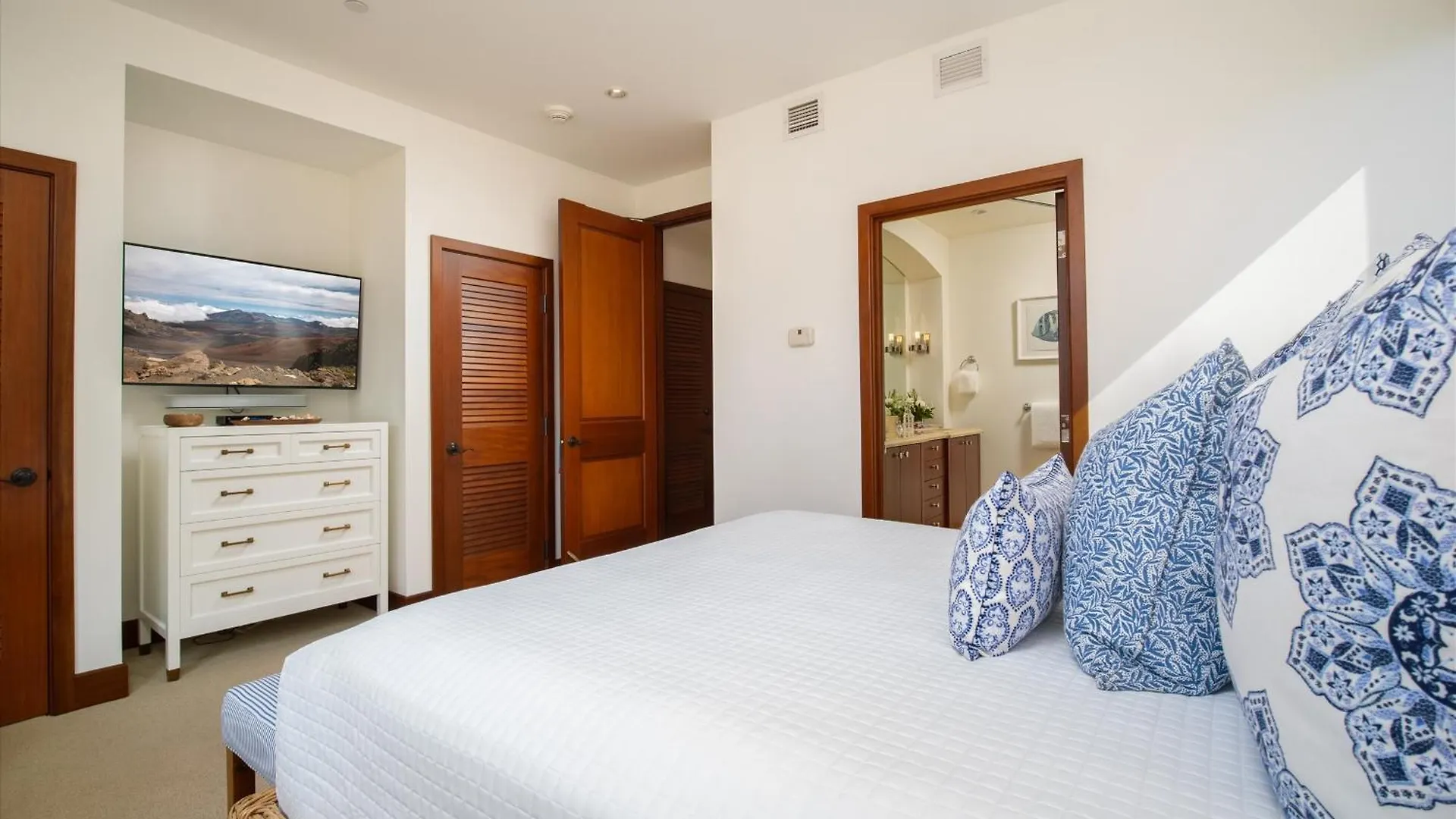 Freshly Renovated, Spectacular Ocean Views, Ultra-luxe Blue Ocean H401 * Wailea (Maui)