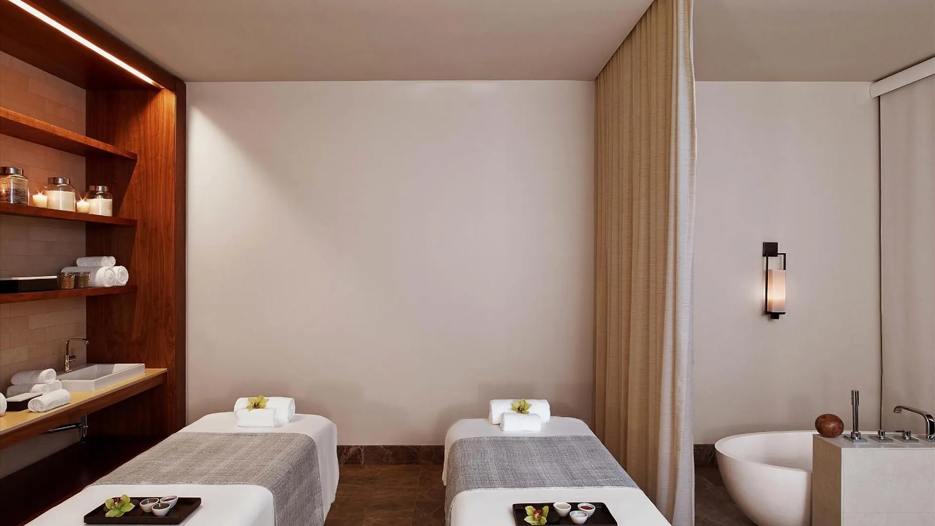 Your Own Luxury Private Within A At Seaglass 810 At Andaz Maui *