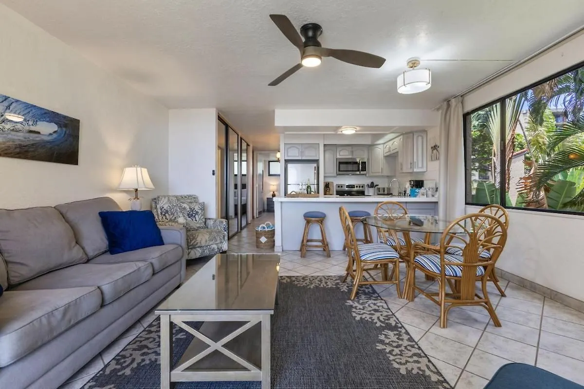 Papakea K301- Oceanview 1 Bedroom Coastal Lahaina
