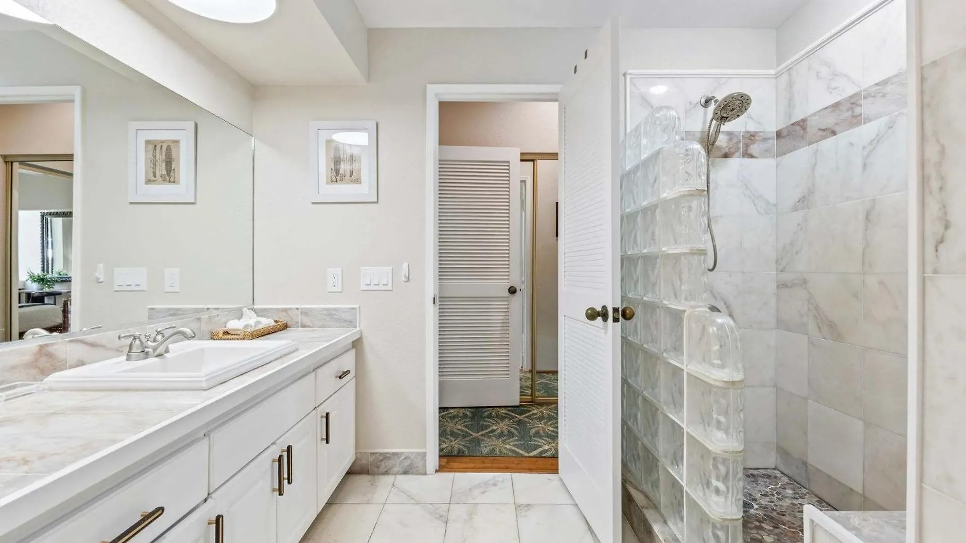 2br Oasis Near Shops & Golf
