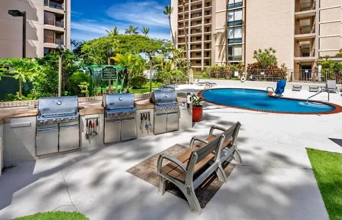 Apartment Ocean Front Views At The Valley Isle *