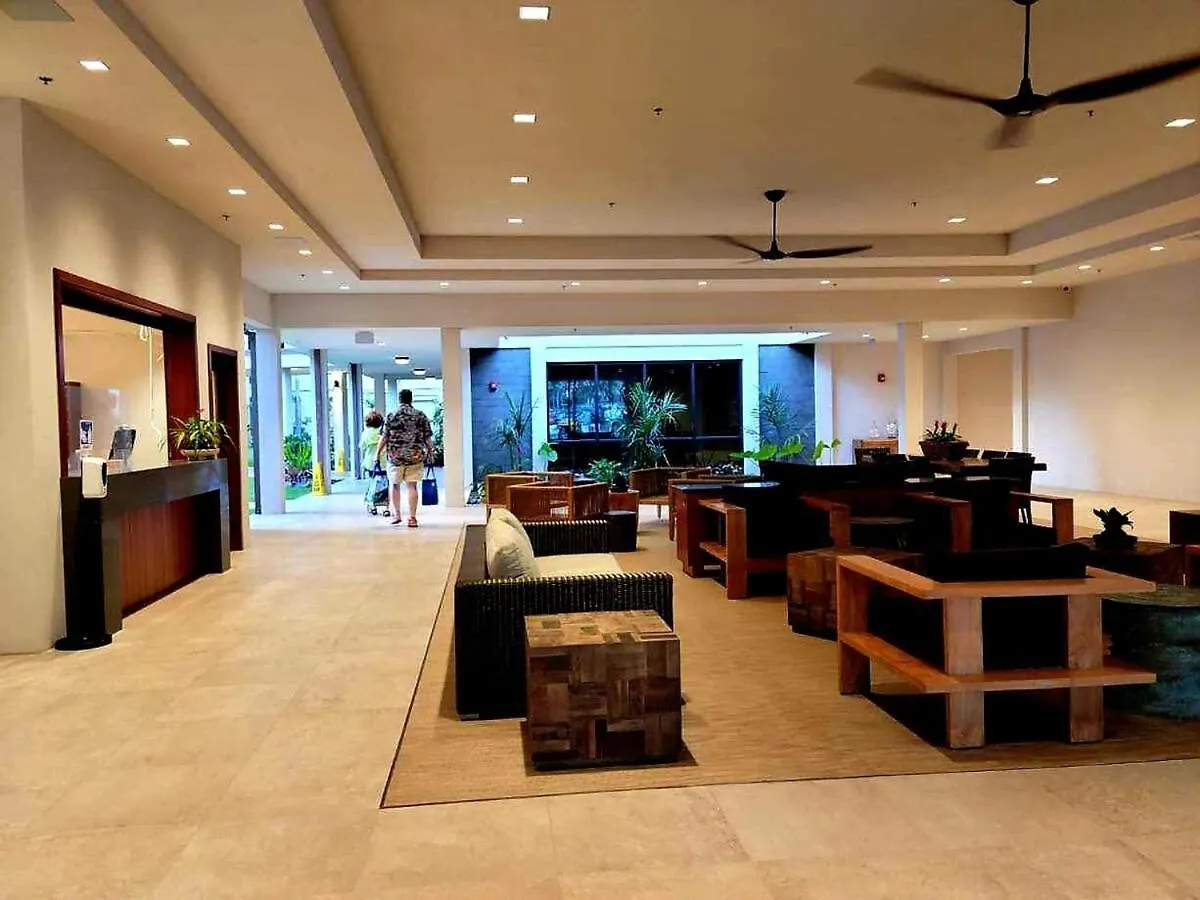 Apartment Ocean Front Views At The Valley Isle *