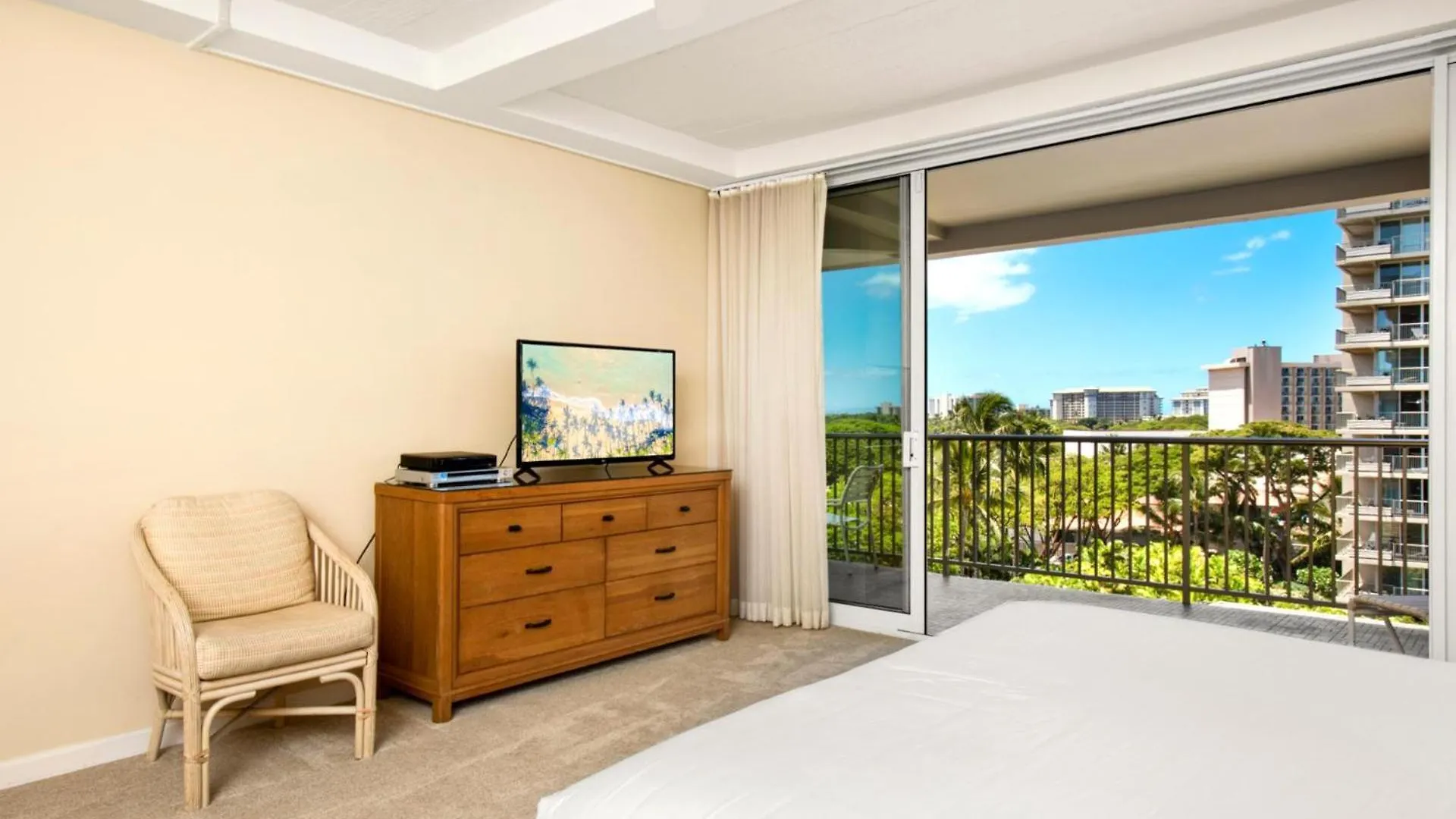 Kbm Free Car The Whaler Wh1-723 Beachfront With Spectacular Views Apartment