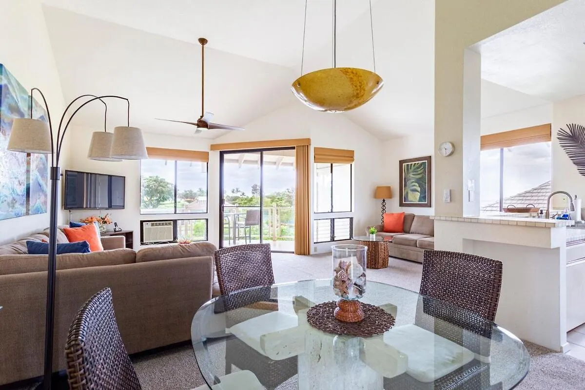 Apartment Gaze Out At Panoramic Ocean Views From An Airy Coastal Oasis *