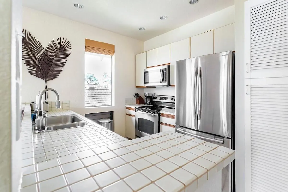 Gaze Out At Panoramic Ocean Views From An Airy Coastal Oasis Apartment Wailea (Maui)