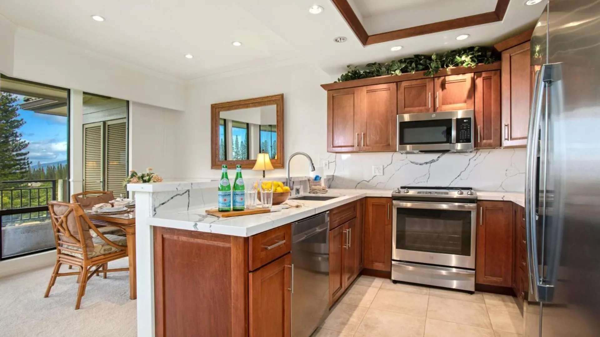 Kbm Spacious 2-bedroom Kapalua Golf Collection Multi Unit Listing Same Enclave Golf Course Views 2 Free Cars Kgv-17v3t5 Apartment *