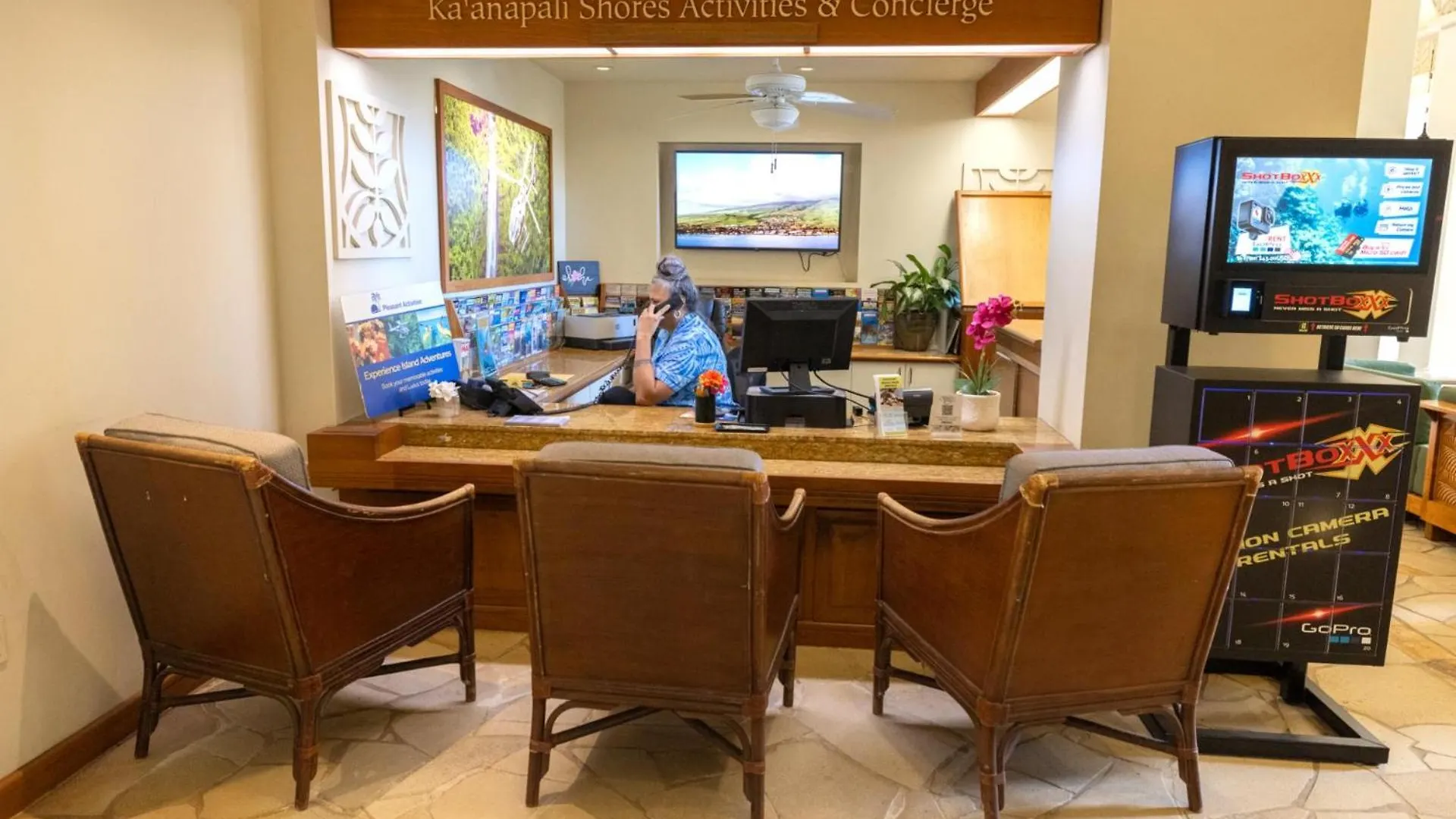 Kbm Spacious 4-bedroom Shores Collection Multi Unit Listing Same Floor Ocean Views 2 Free Cars Ks-25860