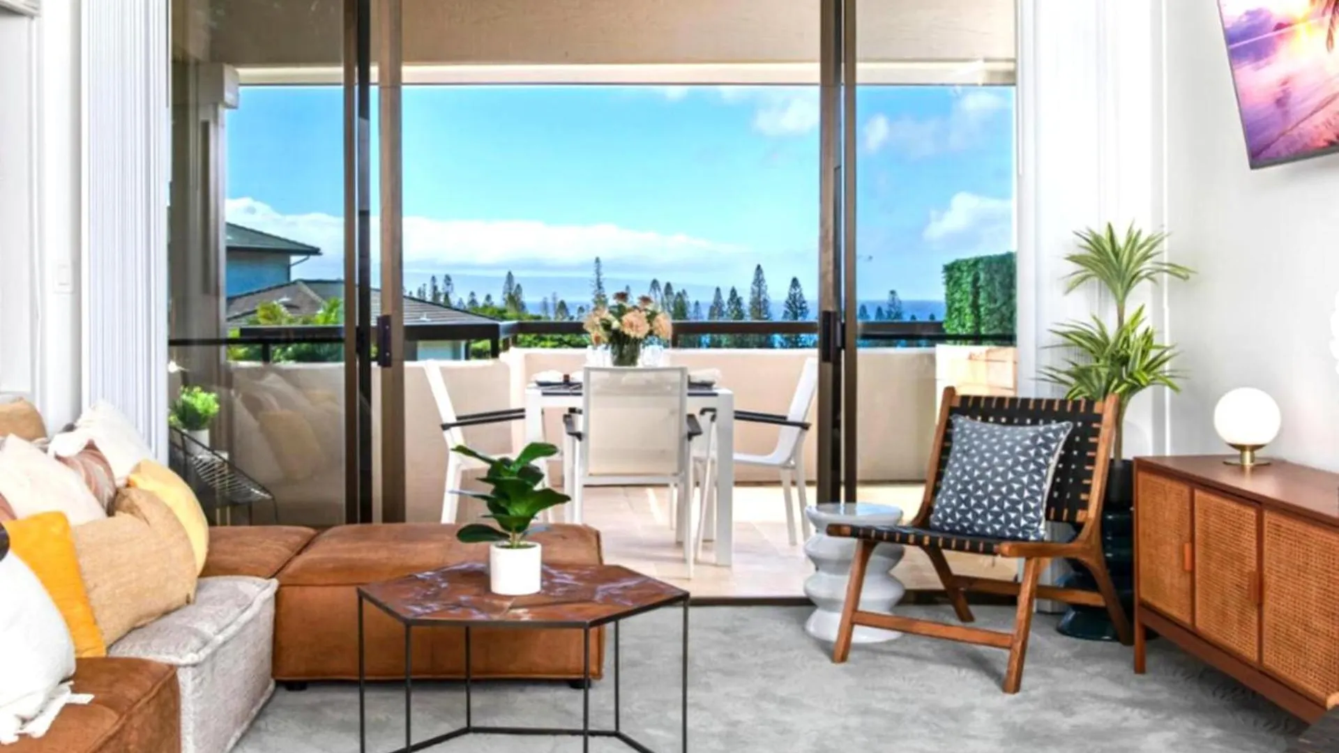 Spacious 2-bedroom Golf Collection - Multi Unit Listing - Golf Course Views - 2 Free Cars Kgv-20t2t8 *