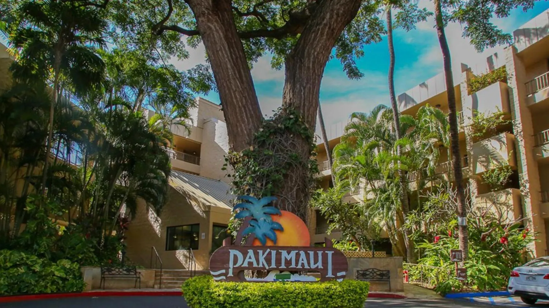 Paki Maui Penthouse 409