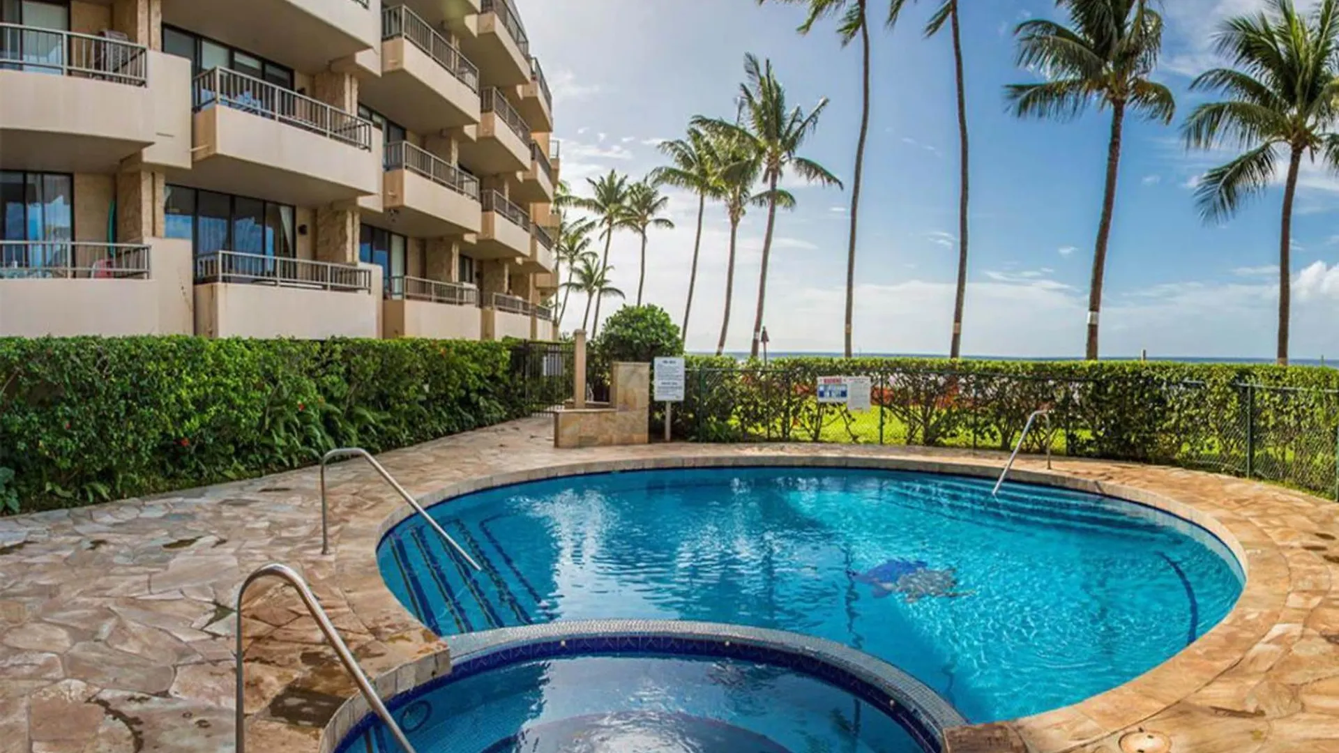 Paki Maui Penthouse 409 *