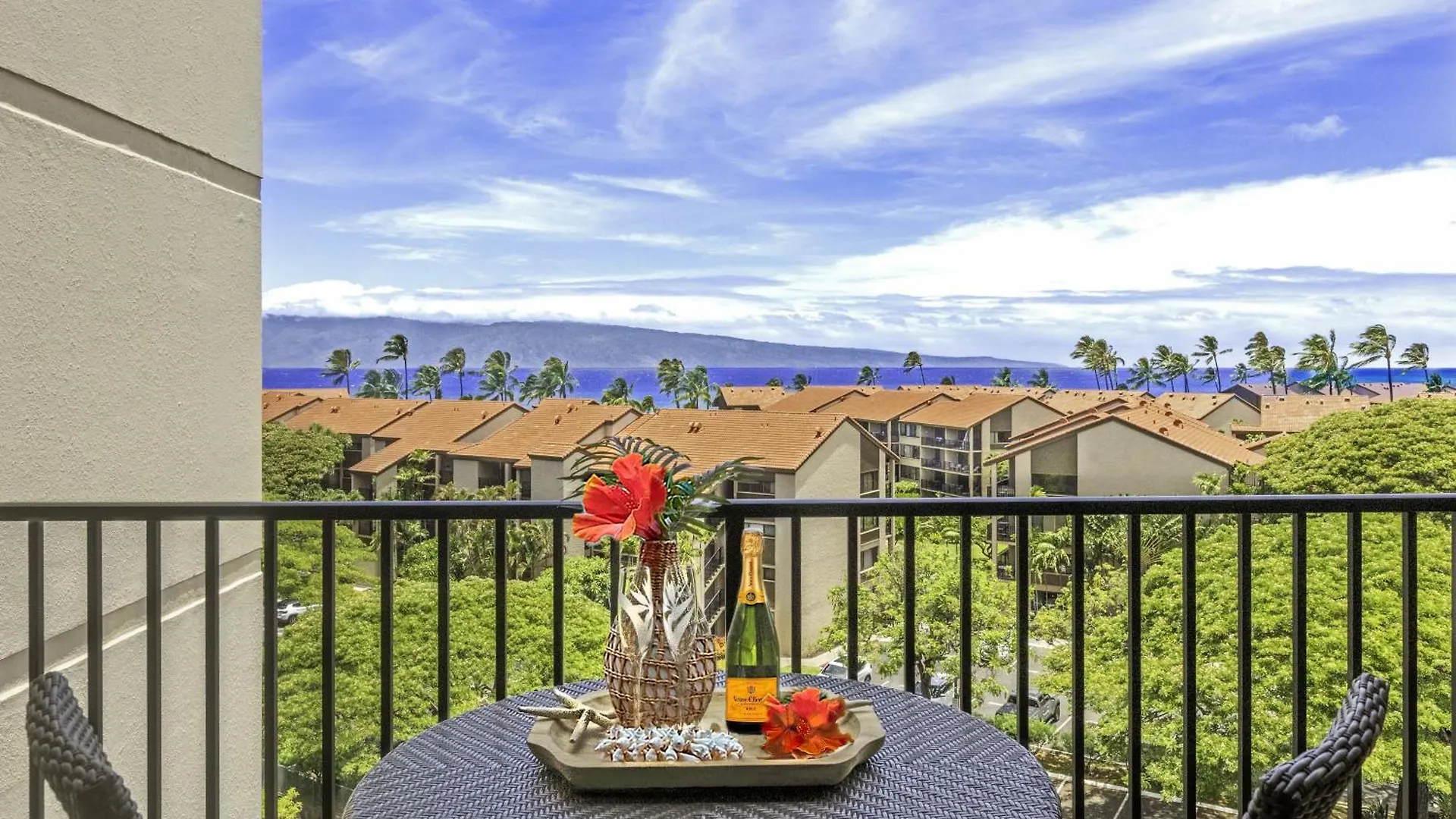 Apartment Kaanapali Shores #742 *