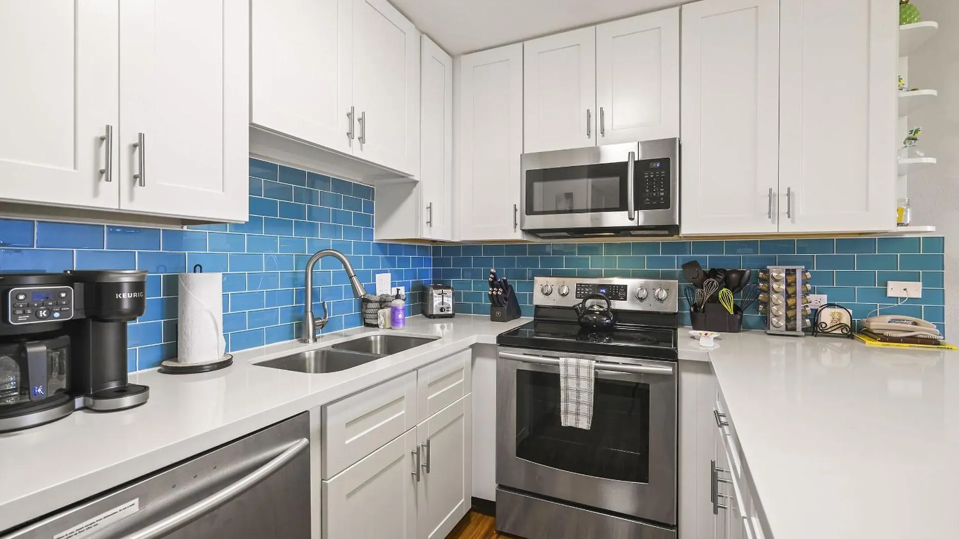 Holiday home Experience Kamaole Sands 4-409 - Ocean Views, Spacious, Renovated, Wi-fi, Ac!