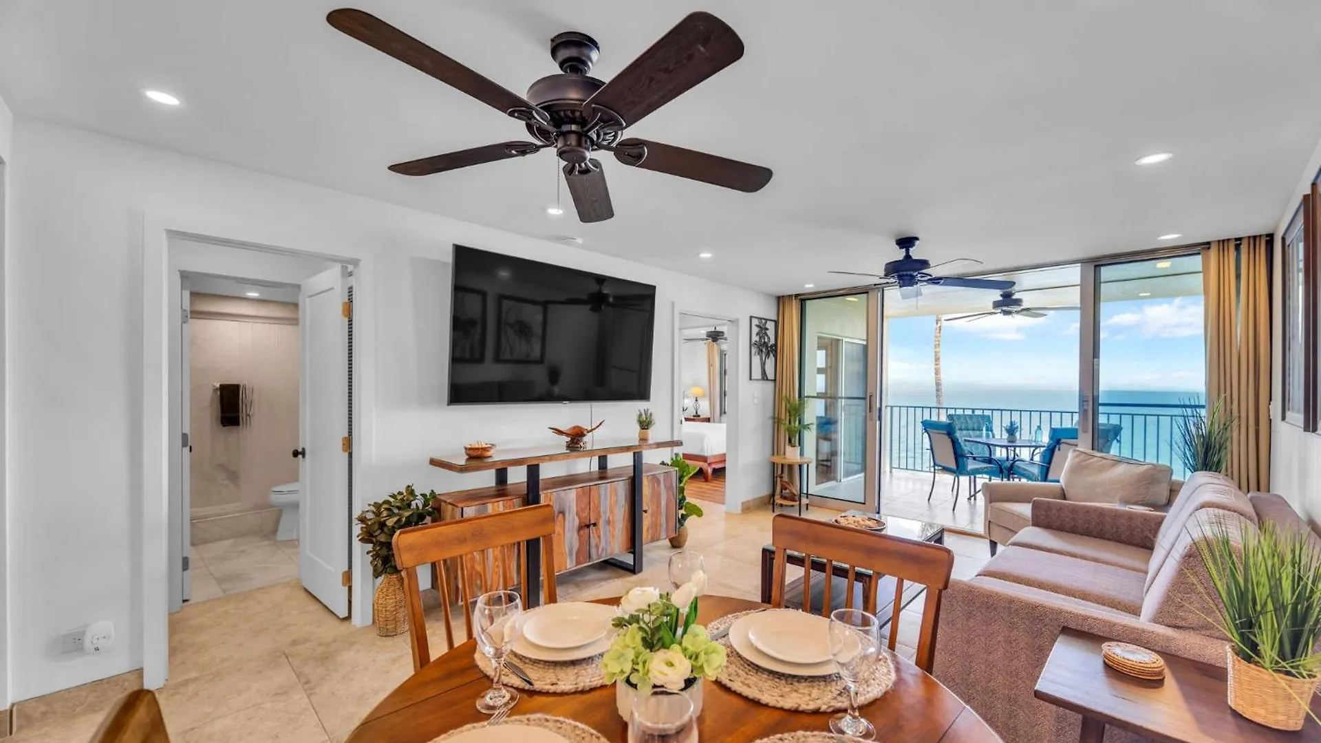 Watch Whales And Sunsets From Your Bed - Double Master Sunset * Kihei