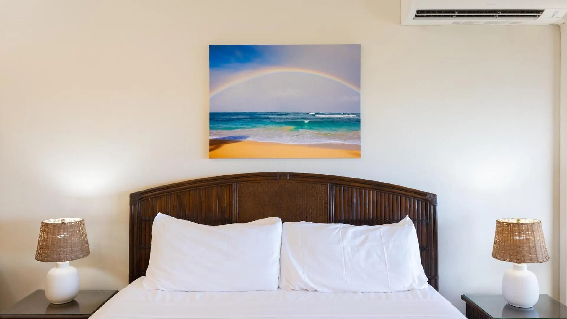 Resort Oceanview Kahana - Walk To & Dining 3*