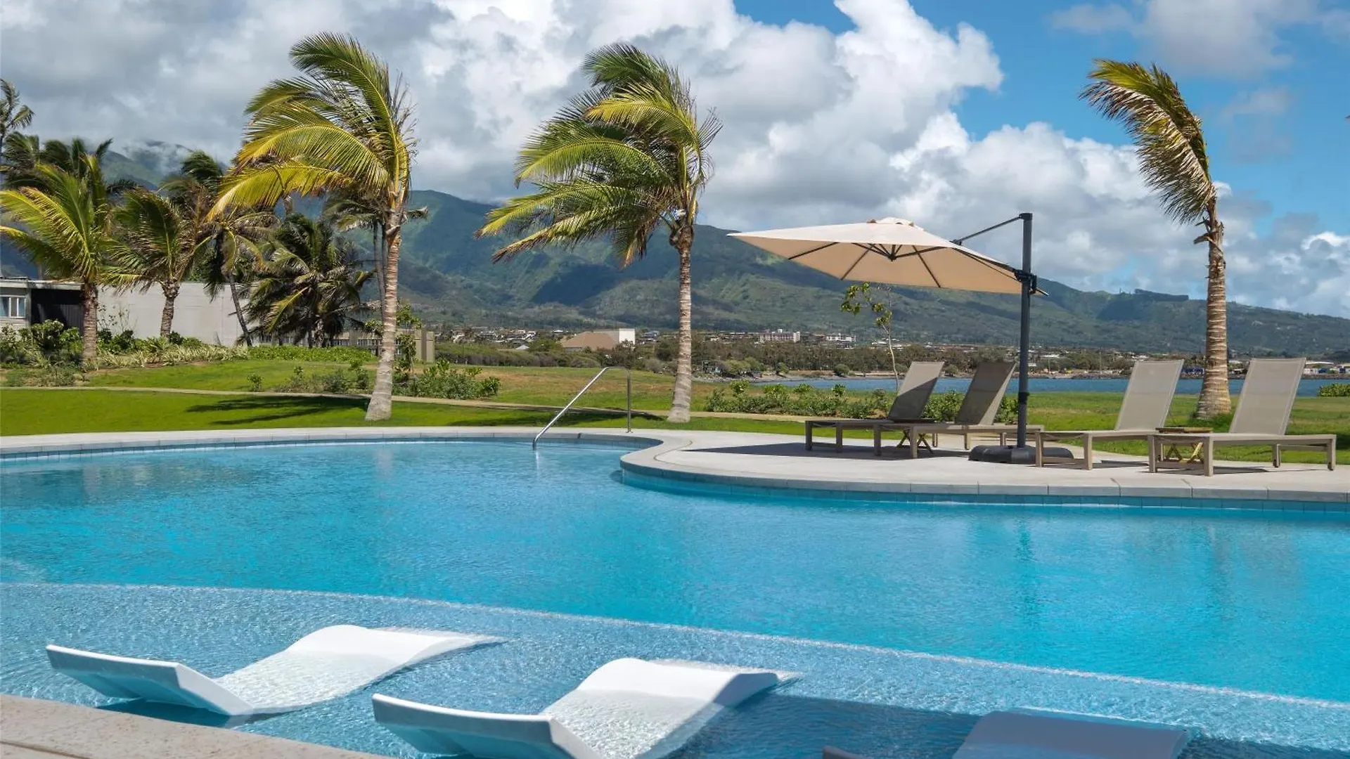 Hampton & Maui North Shore 3* Kahului