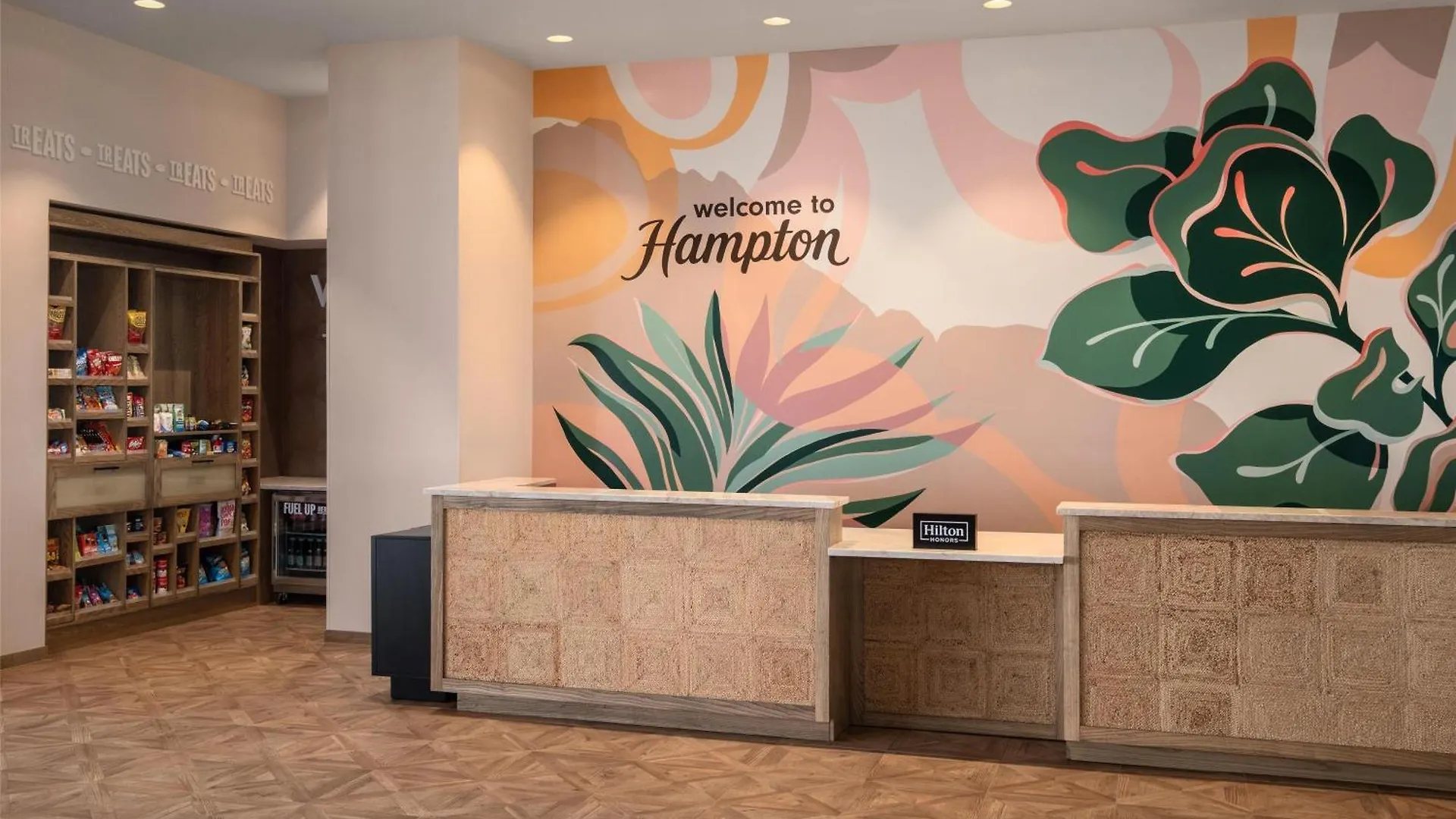 Hampton & Maui North Shore Hotel 3*