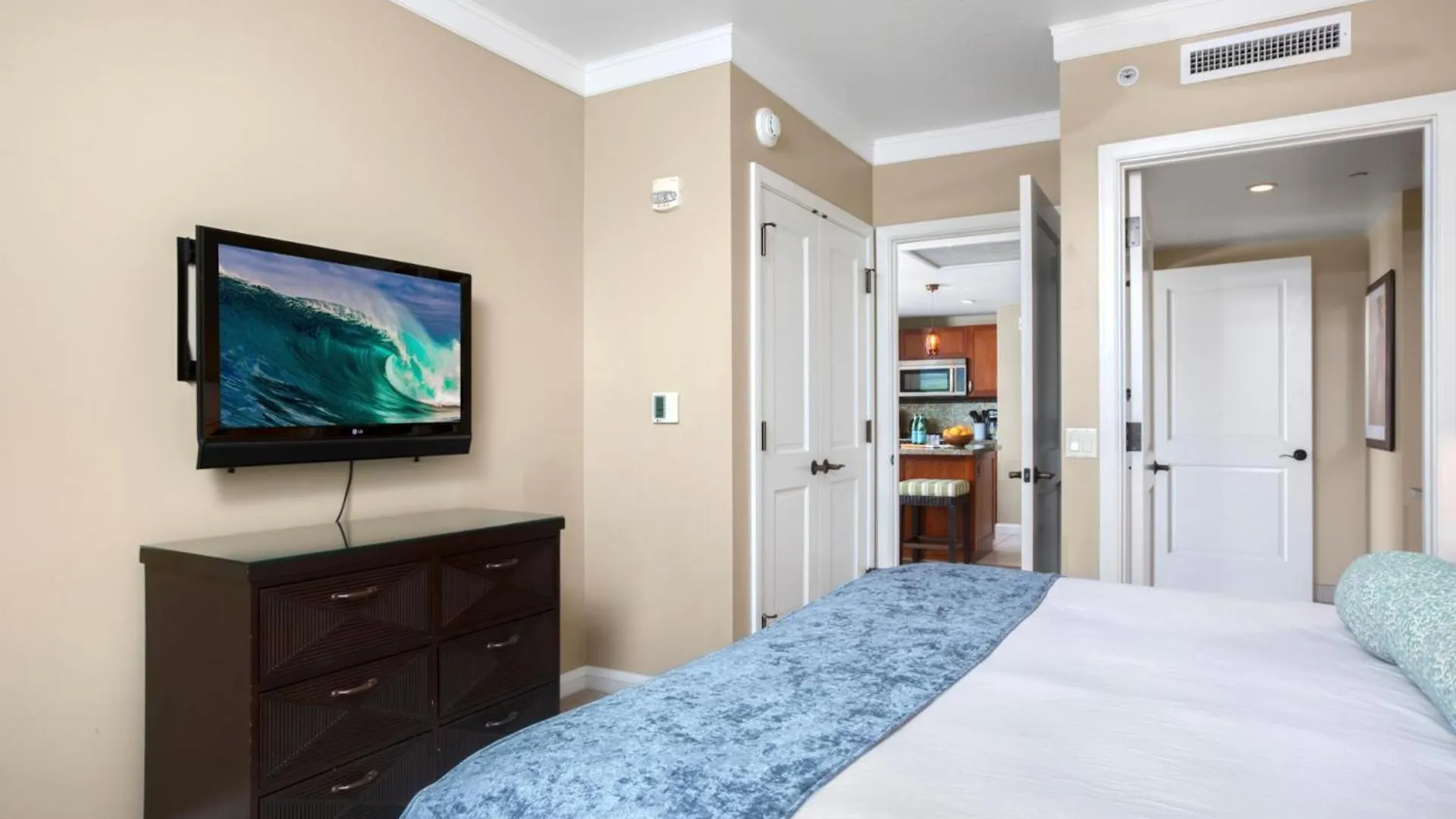 Spacious 3-bedroom Honua Kai Collection - Multi Unit Listing - Same Floor - Ocean Views - 2 Free Cars Hkh-52024 Apartmán