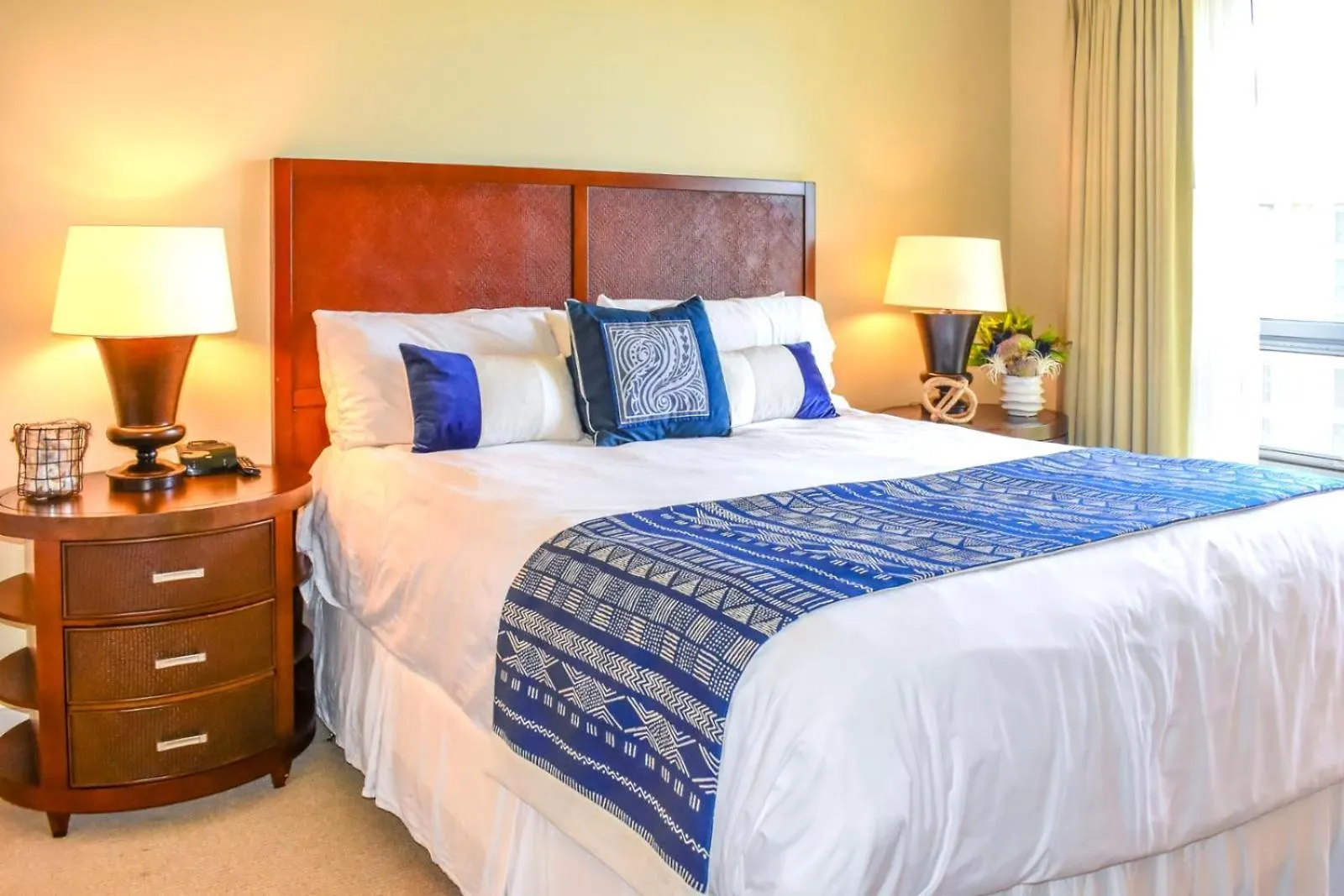 Spacious 6-bedroom Honua Kai Collection - Multi Unit Listing - Same Floor - Ocean Views - 2 Free Cars Hkh-50304 * Kaanapali