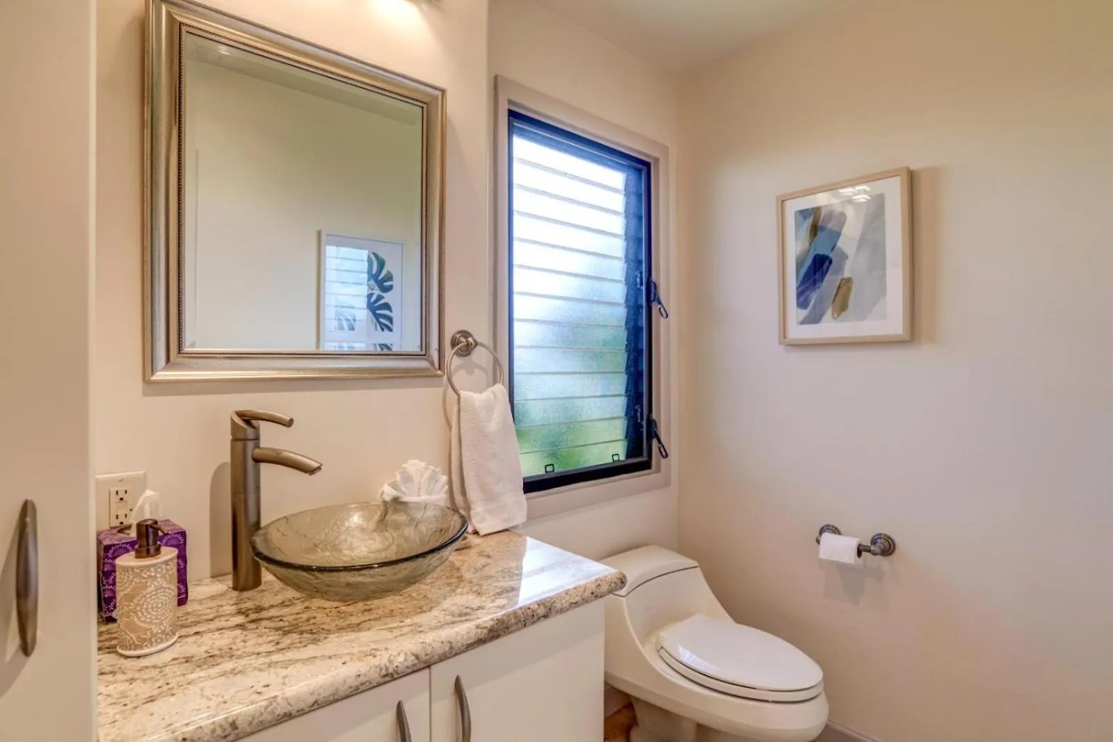 Spacious 4-bedroom Ridge Collection - Multi Unit Listing - Same Floor - Ocean Views - 2 Free Cars Krv-72224