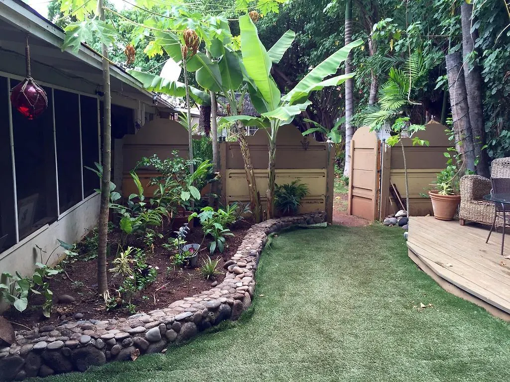 Hostel Tiki Beach Hostel-At The Beach In Lahaina