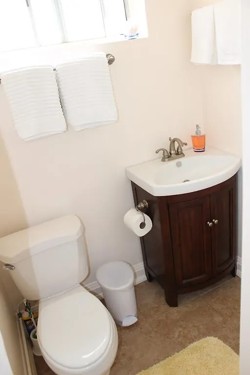 Jasmine House Bed & Breakfast *